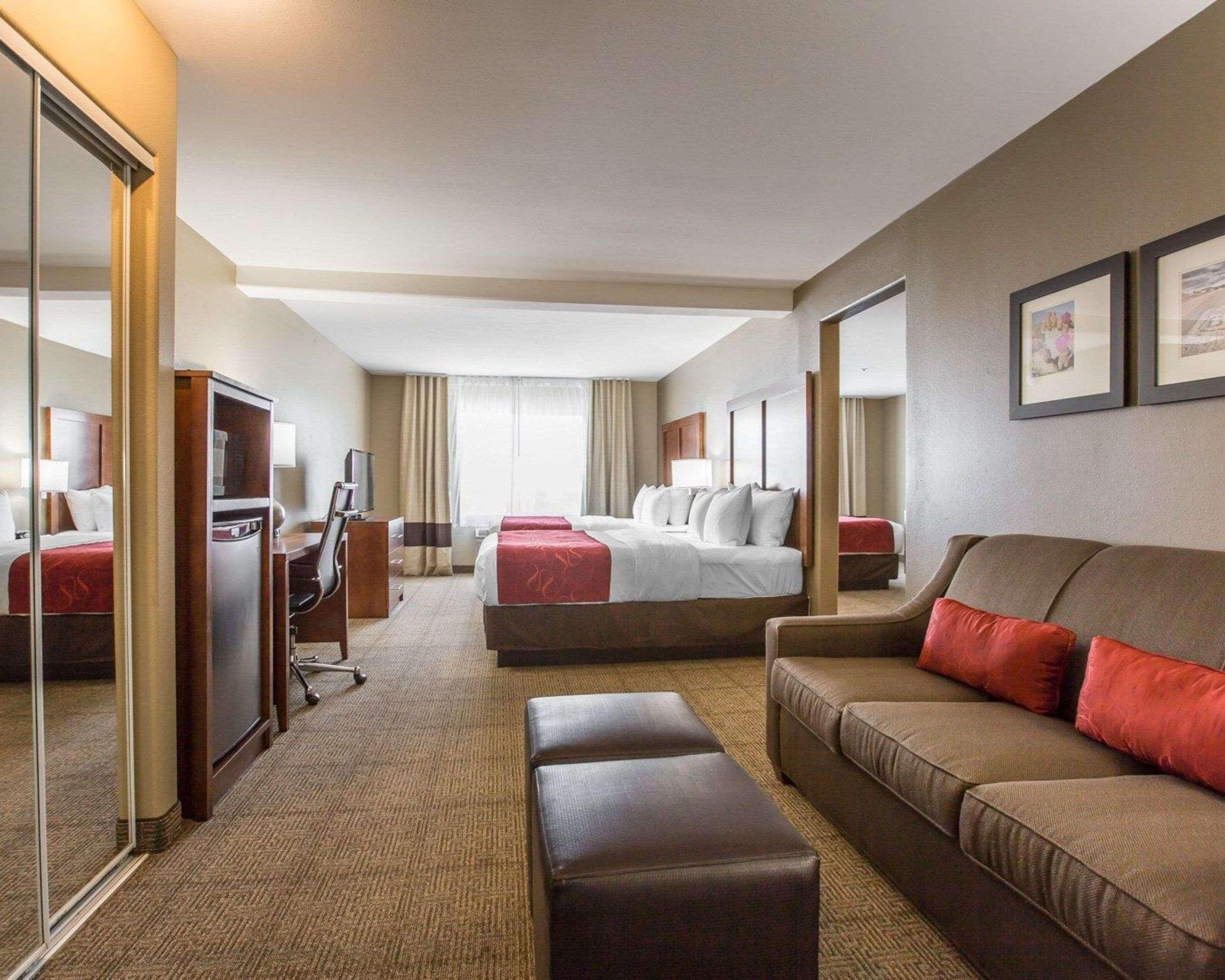 Comfort Suites Victorville-Hesperia מראה חיצוני תמונה