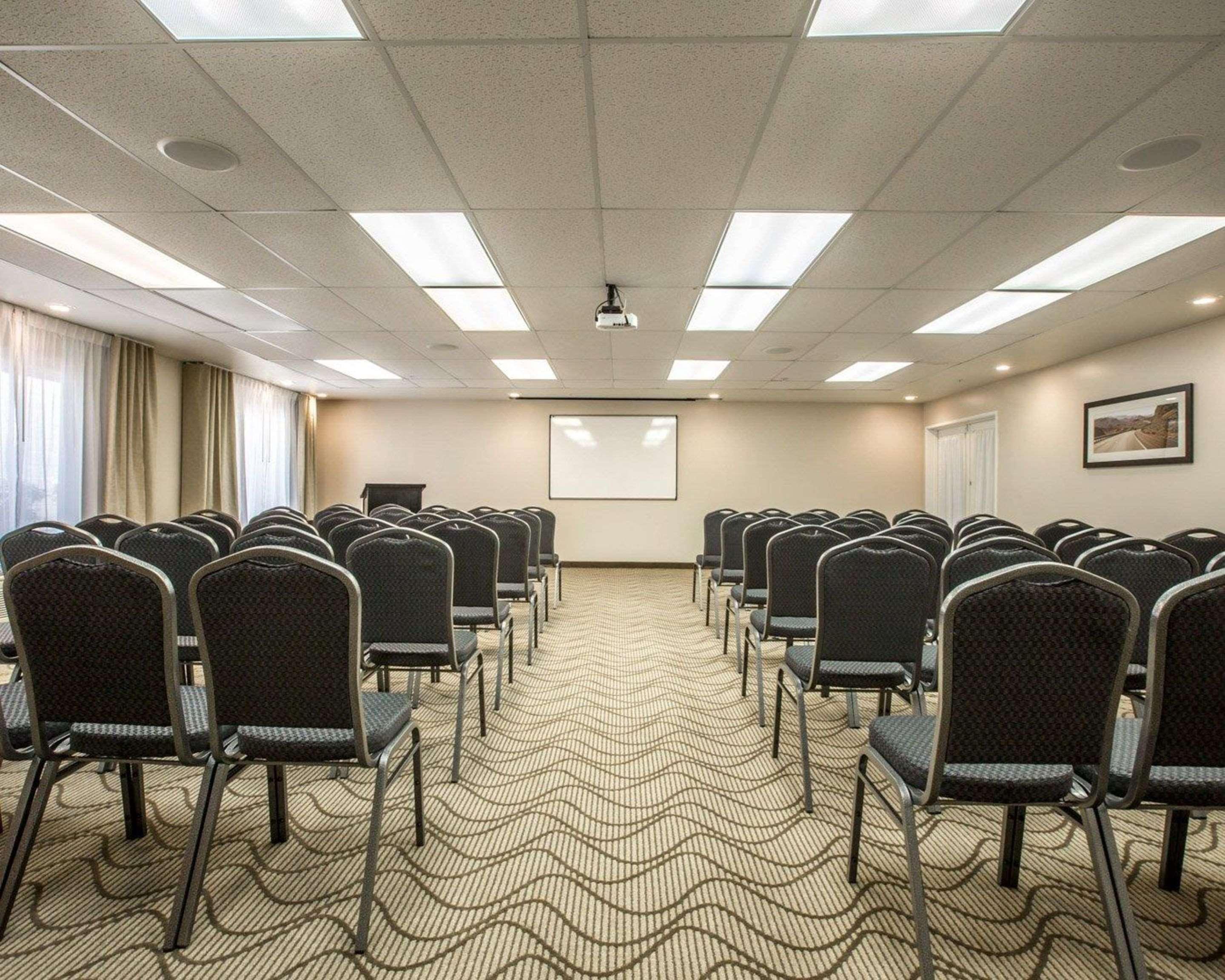 Comfort Suites Victorville-Hesperia מראה חיצוני תמונה