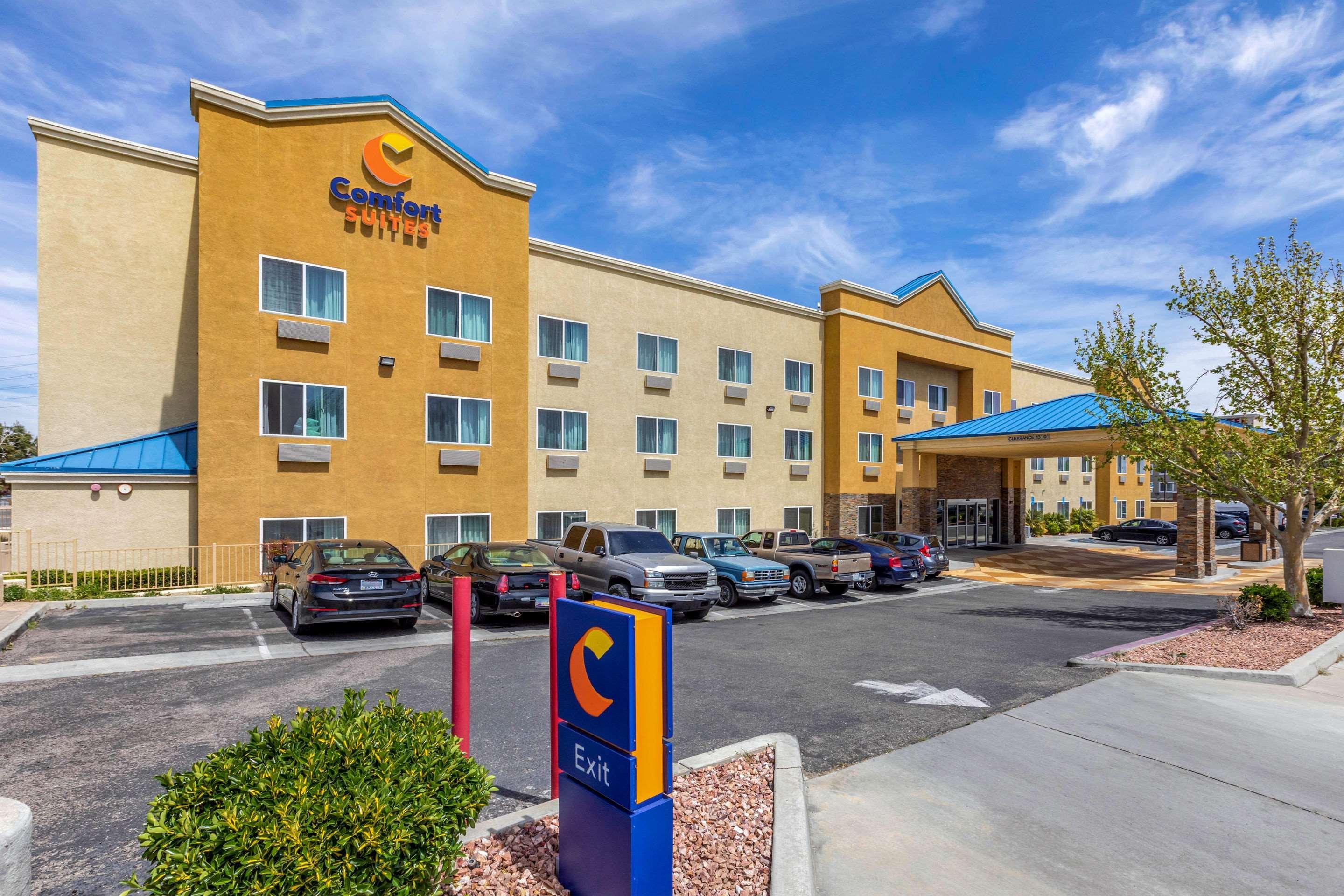 Comfort Suites Victorville-Hesperia מראה חיצוני תמונה