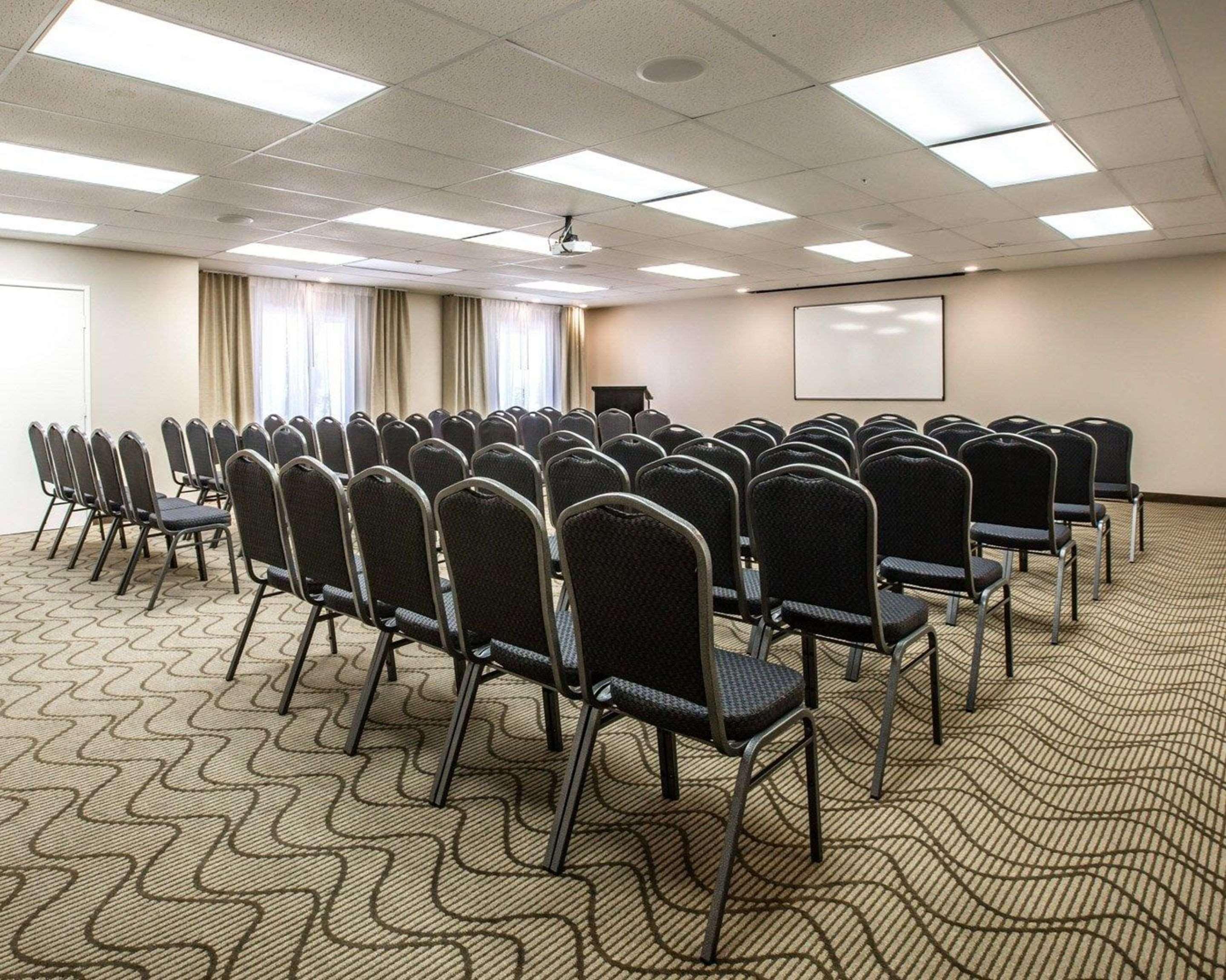 Comfort Suites Victorville-Hesperia מראה חיצוני תמונה
