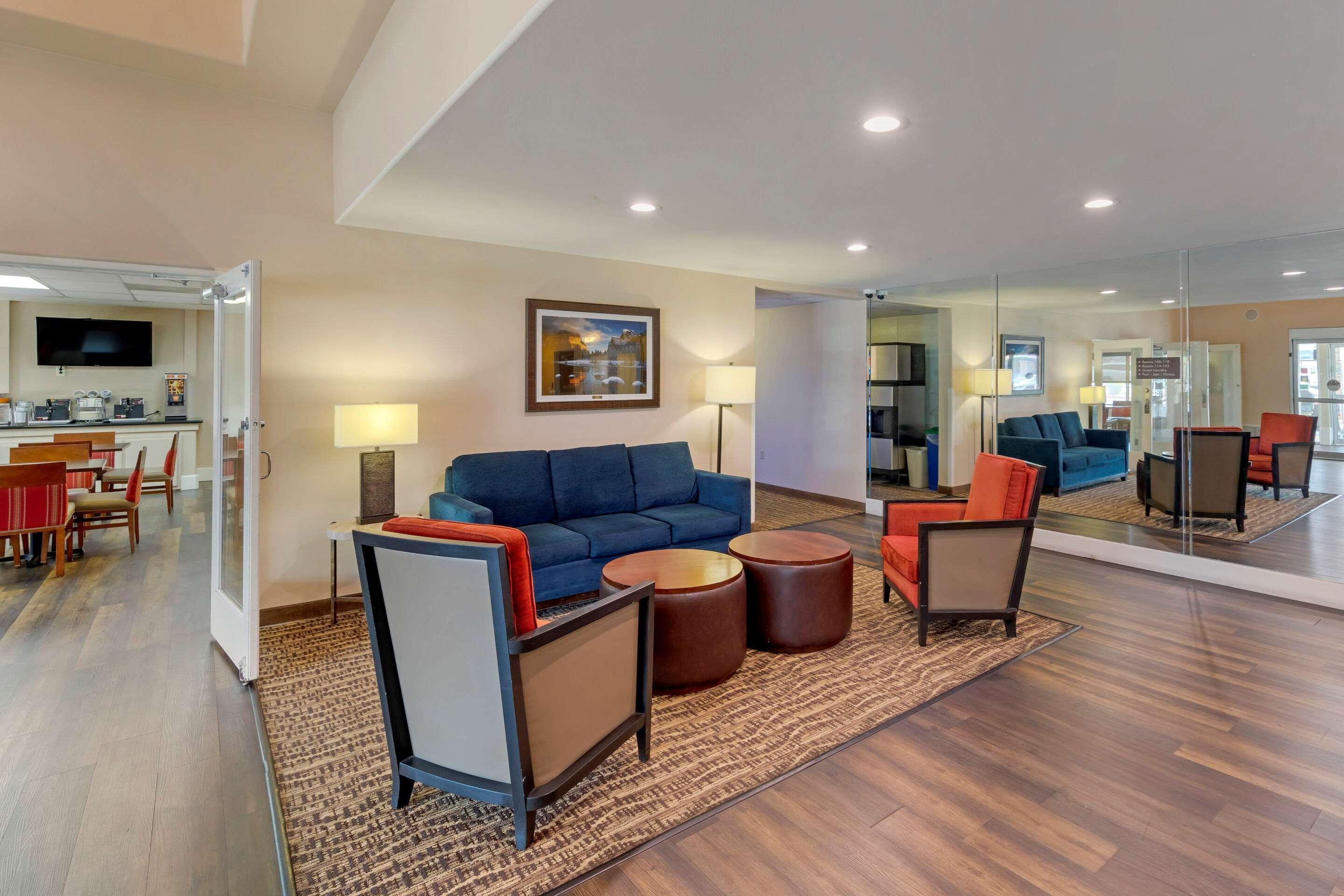Comfort Suites Victorville-Hesperia מראה חיצוני תמונה