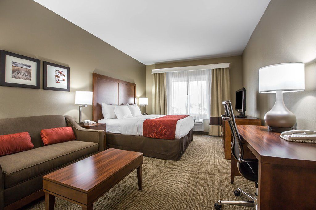 Comfort Suites Victorville-Hesperia מראה חיצוני תמונה